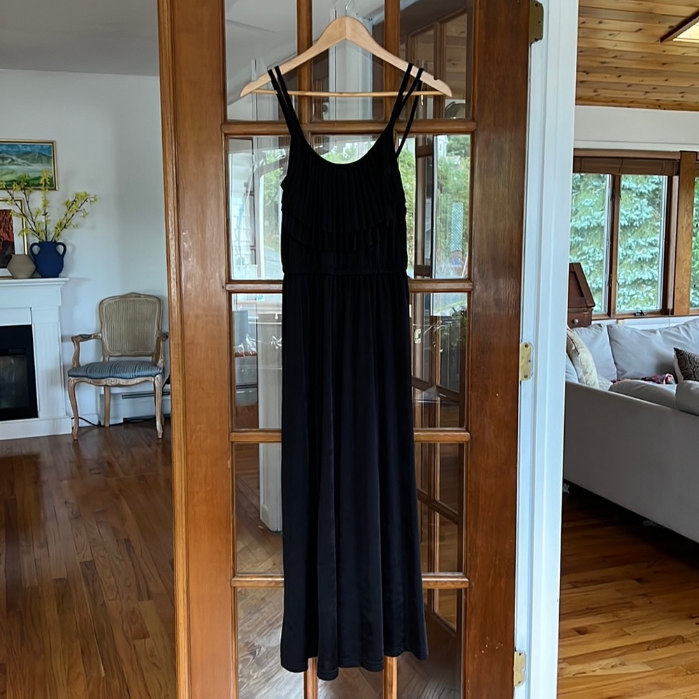 Pleated Flounce Neckline Maxi Dress
